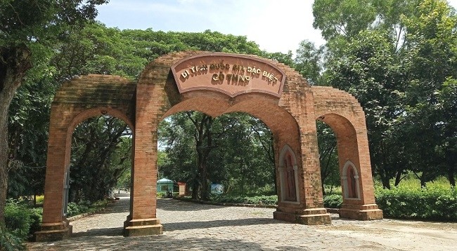 Памятник археологии и художественной архитектуры Готхап. Фото: baodautu.vn